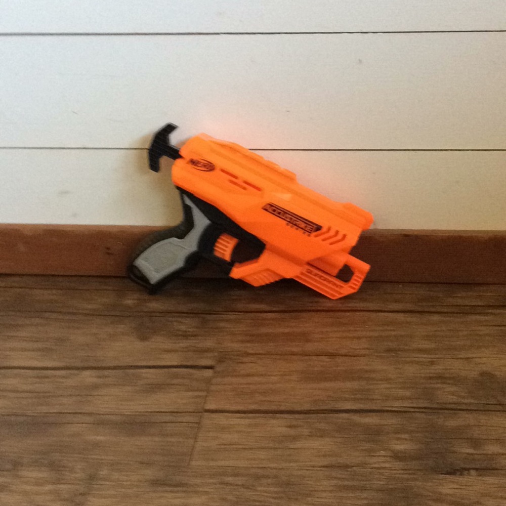 It shoots blue and orange Bullets